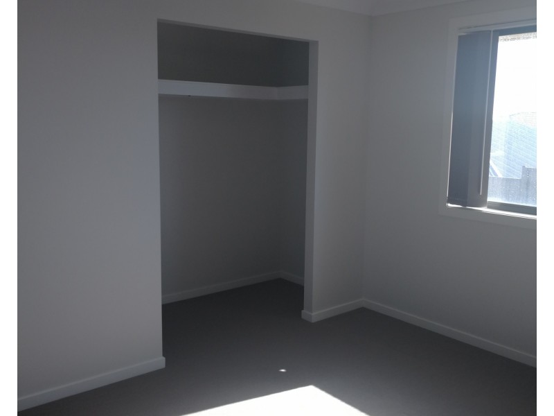 34 Rosella Circuit, Gregory Hills NSW 2557