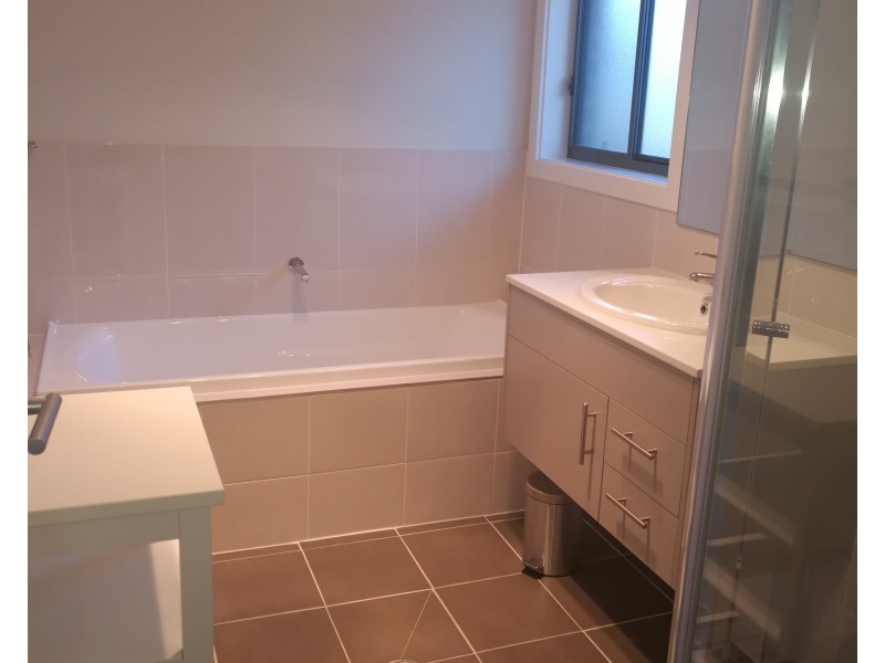 34 Rosella Circuit, Gregory Hills NSW 2557