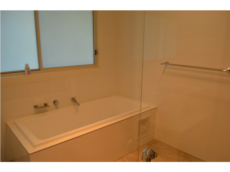 1B Mclean Road, Campbelltown NSW 2560