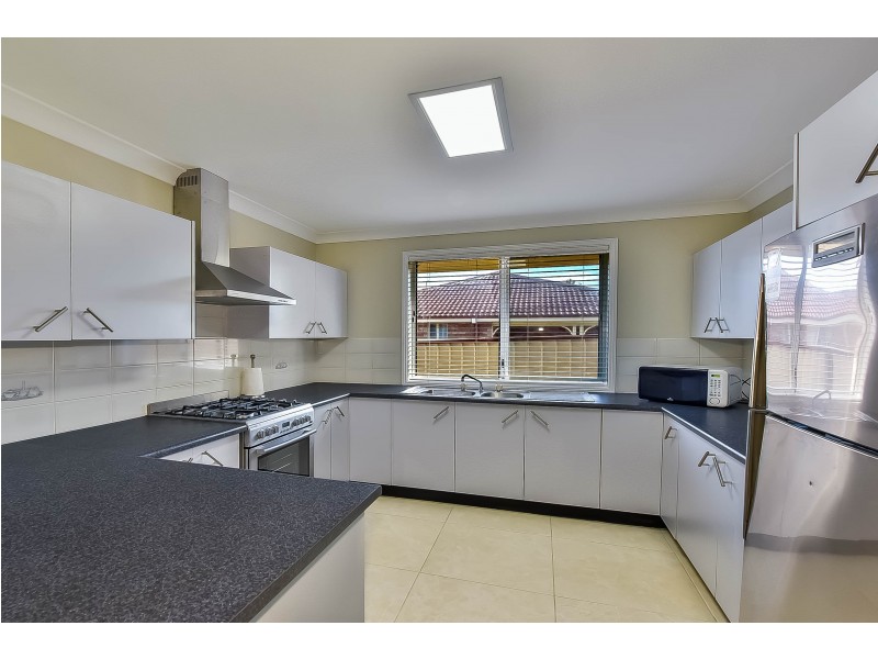 94B Chasselas Avenue, Eschol Park NSW 2558