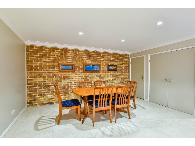 94B Chasselas Avenue, Eschol Park NSW 2558