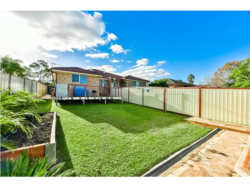 94B Chasselas Avenue, Eschol Park NSW 2558