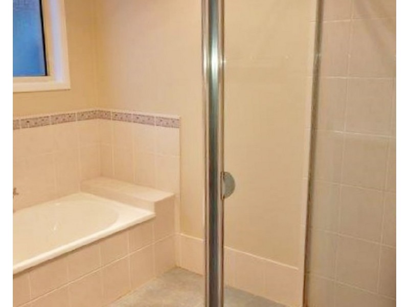 64 Kellerman Drive, St Helens Park NSW 2560