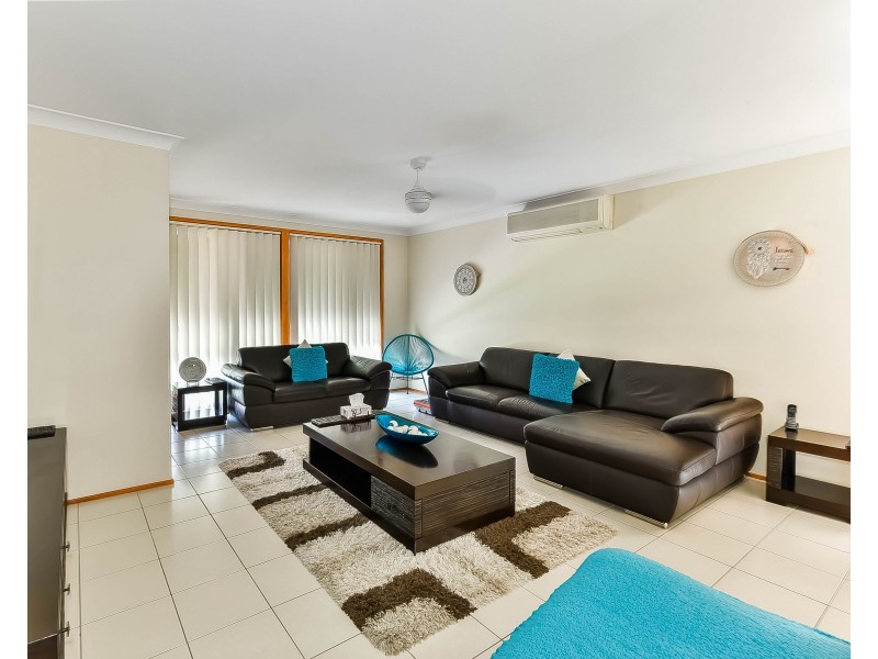 4 Chang Place, Kearns NSW 2558