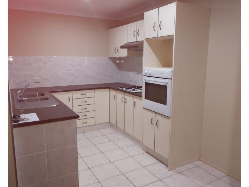 1 McLaughlin Circuit, Bradbury NSW 2560