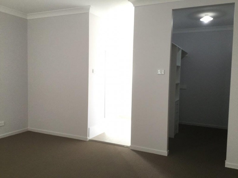 81 Holden Drive, Oran Park NSW 2570