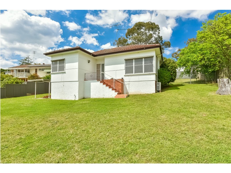 1 Austin Avenue, Campbelltown NSW 2560