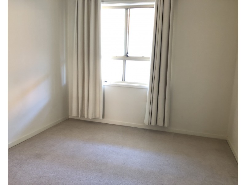 7/15-19 Warby Street, Campbelltown NSW 2560