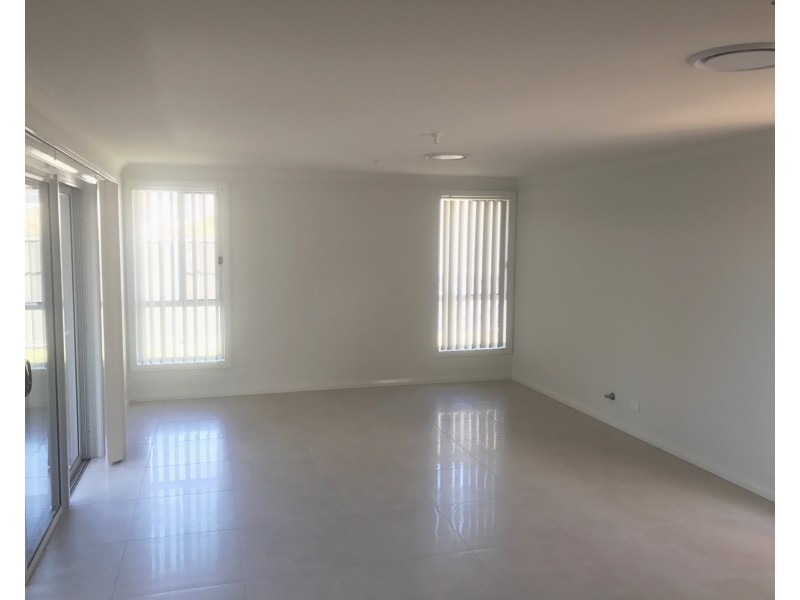 12 Bega Street, Gregory Hills NSW 2557