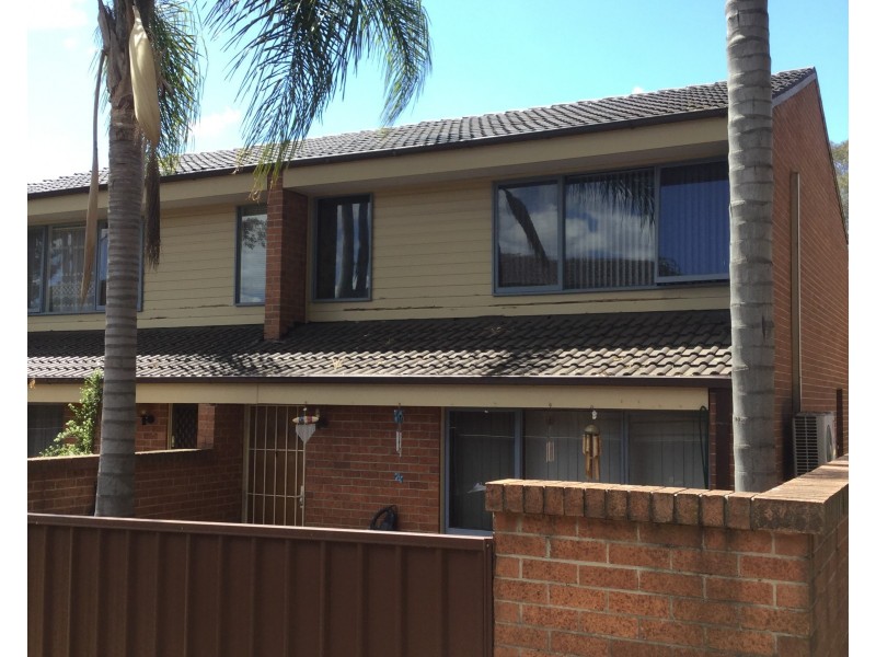 15/15-19 Fourth Avenue, Macquarie Fields NSW 2564