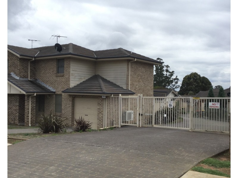 9/7 Thomas Rose Drive, Rosemeadow NSW 2560