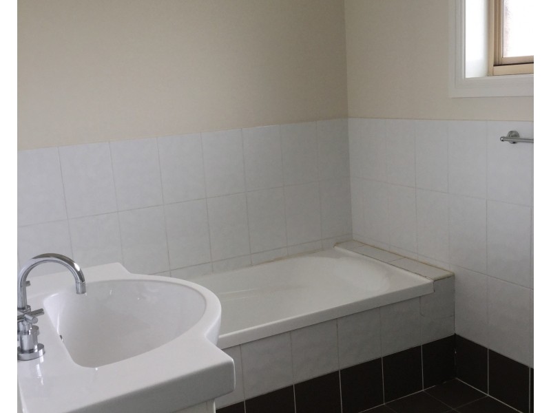 9/7 Thomas Rose Drive, Rosemeadow NSW 2560