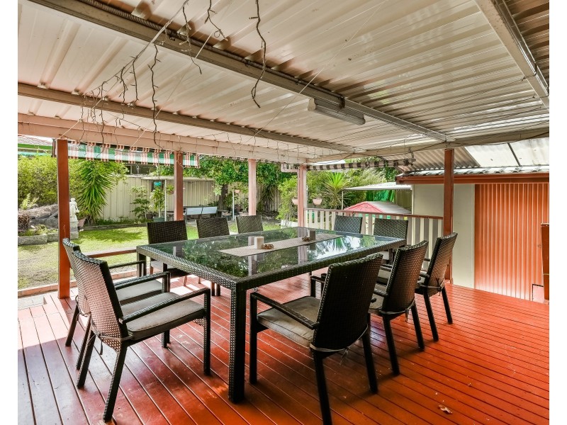 52 Akuna Avenue, Bradbury NSW 2560
