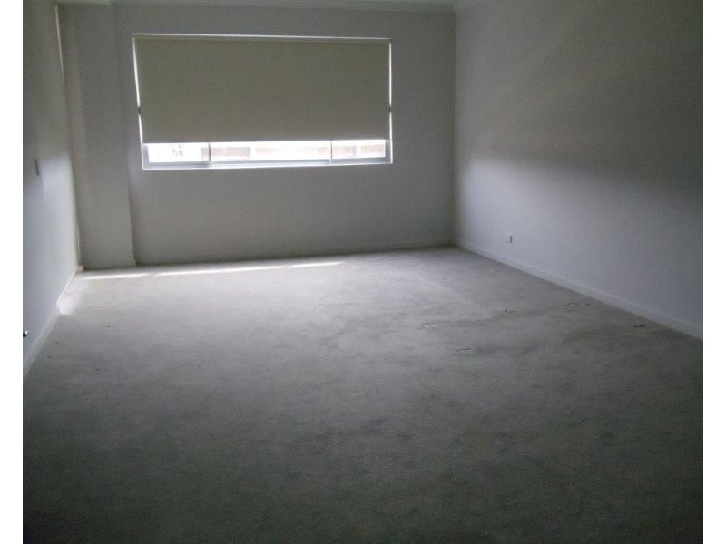 16 12-14 King Street, Campbelltown NSW 2560