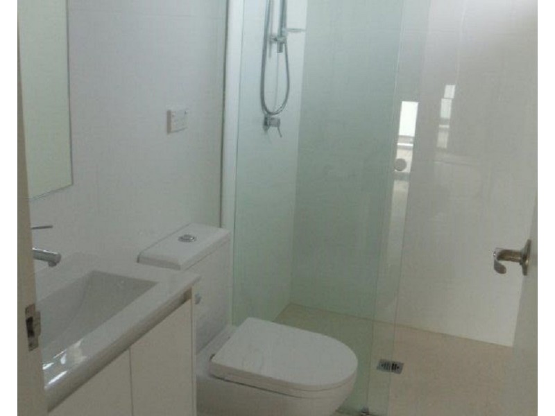 16 12-14 King Street, Campbelltown NSW 2560