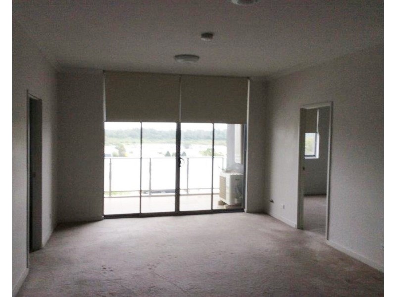 28/12-14  King Street, Campbelltown NSW 2560