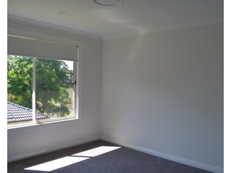 1A Mclean Road, Campbelltown NSW 2560