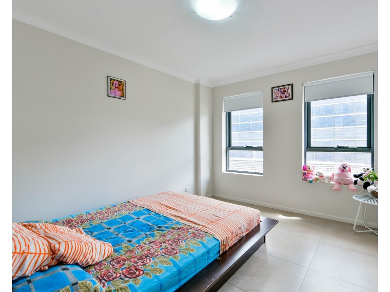 12 38-42 Chamberlain Street, Campbelltown NSW 2560