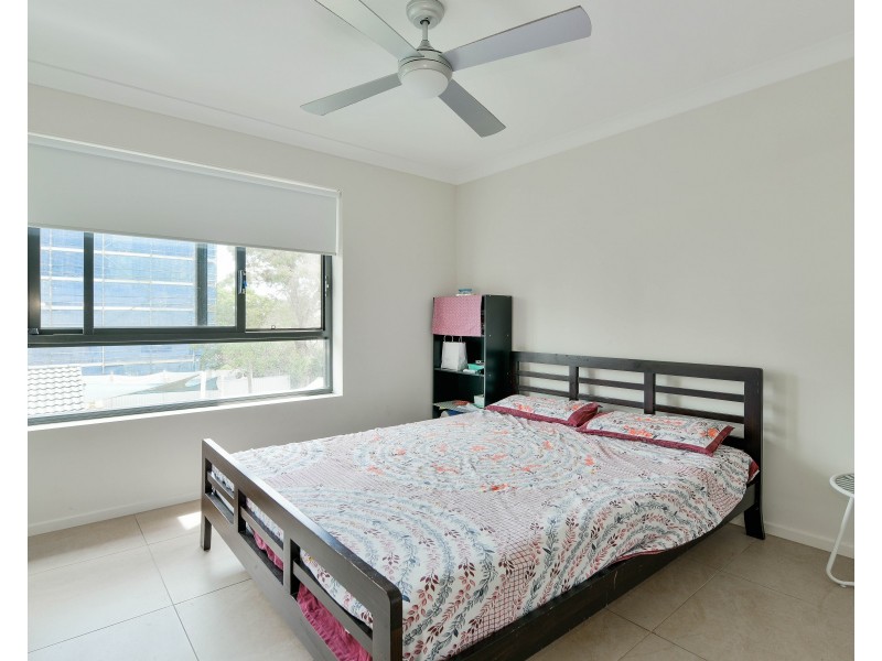 12 38-42 Chamberlain Street, Campbelltown NSW 2560