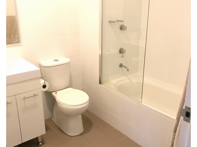 24C/541 Pembroke Road, Leumeah NSW 2560