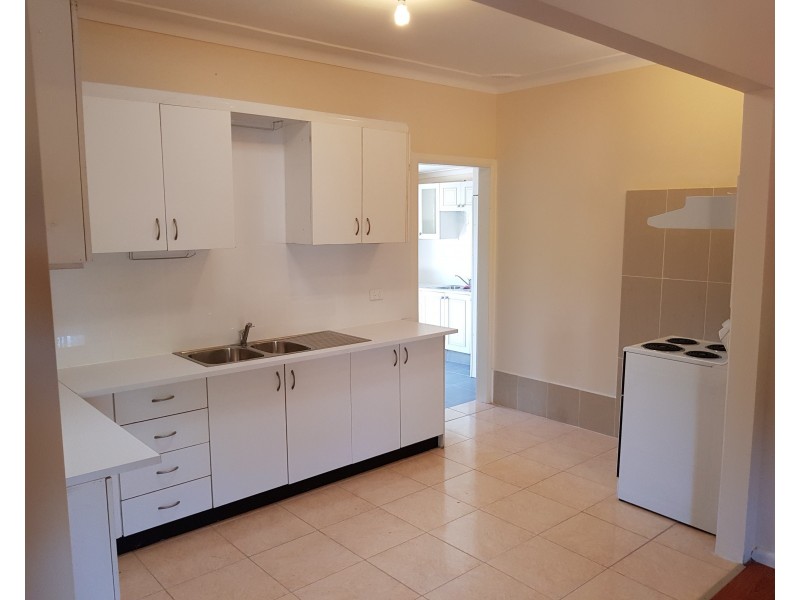 74 Matthews Square, Ingleburn NSW 2565