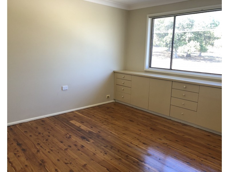 1 Stewart Street, Campbelltown NSW 2560