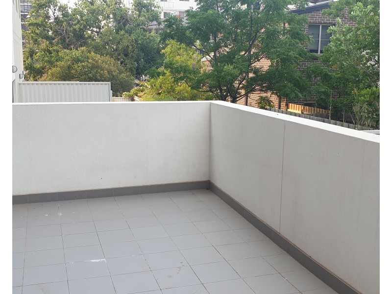 3/48-52 Warby Street, Campbelltown NSW 2560