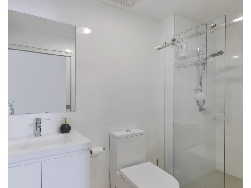 18/3-17 Queen Street, Campbelltown NSW 2560