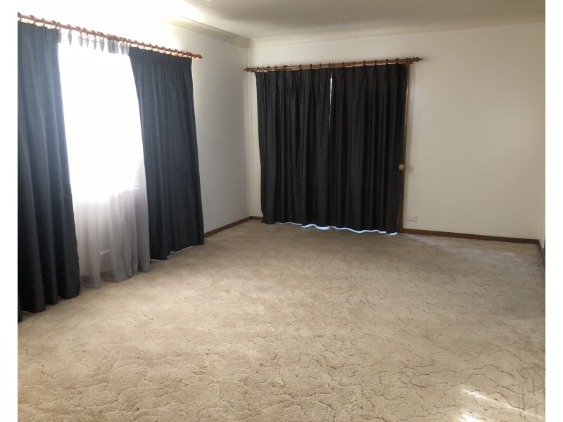 40 Fern Avenue, Bradbury NSW 2560