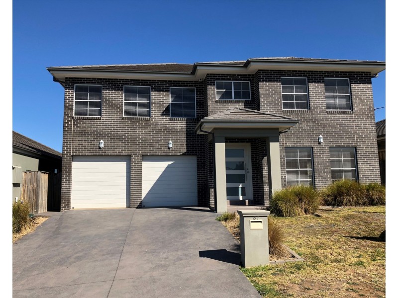 37 Young Circuit, Elderslie NSW 2570