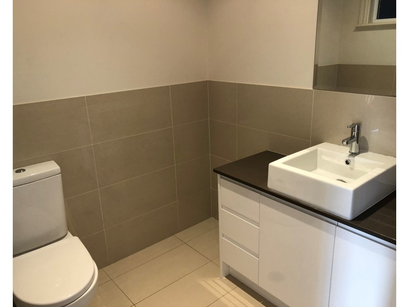 37 Young Circuit, Elderslie NSW 2570