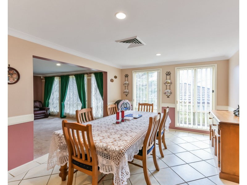 57 Mount Sugarloaf Drive, Glen Alpine NSW 2560