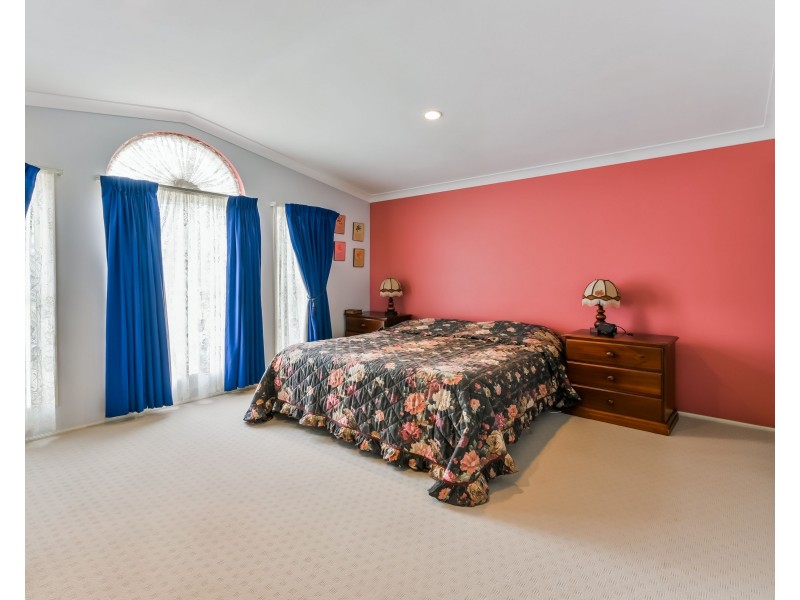 57 Mount Sugarloaf Drive, Glen Alpine NSW 2560