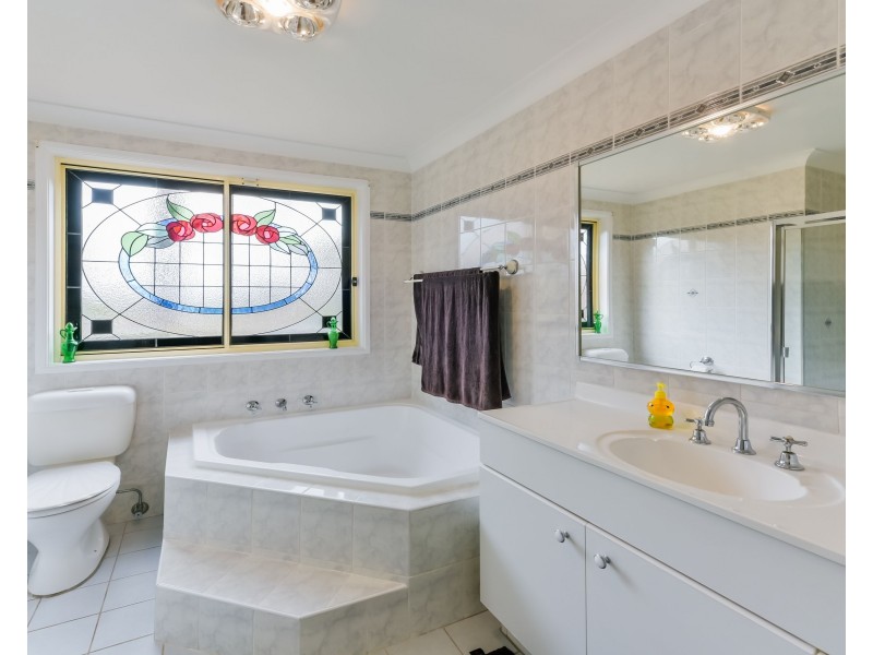 57 Mount Sugarloaf Drive, Glen Alpine NSW 2560