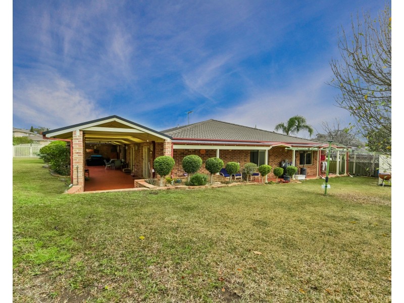 57 Mount Sugarloaf Drive, Glen Alpine NSW 2560