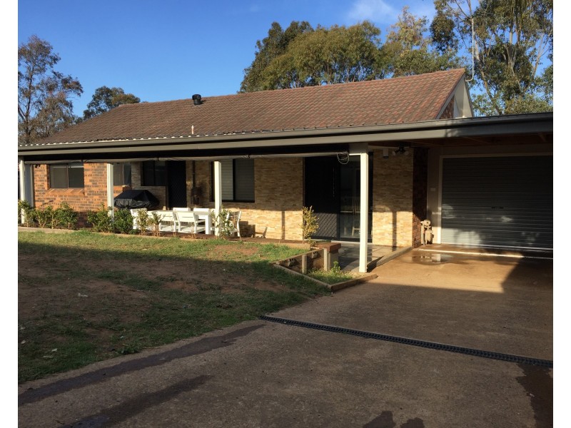13 Woodcourt Street, Ambarvale NSW 2560