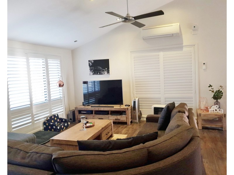 13 Woodcourt Street, Ambarvale NSW 2560