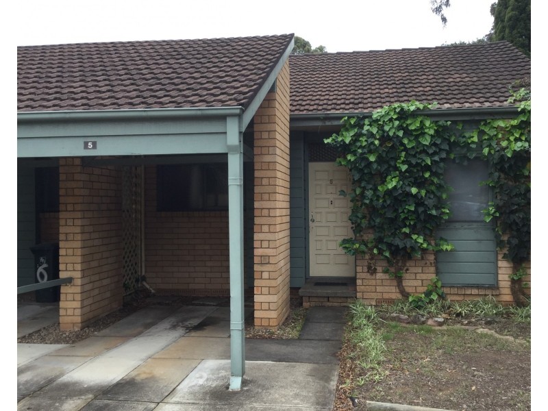 5/39 The Parkway, Bradbury NSW 2560