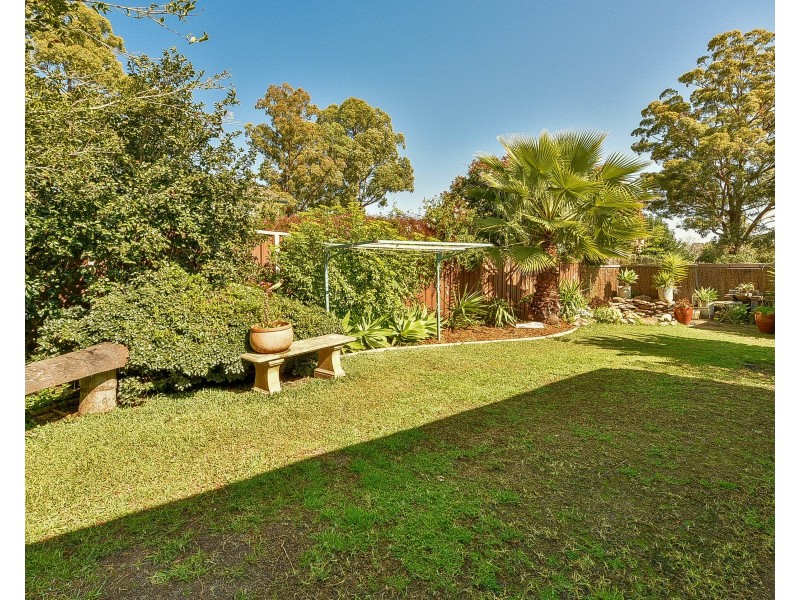 15 Tallowwood Crescent, Bradbury NSW 2560