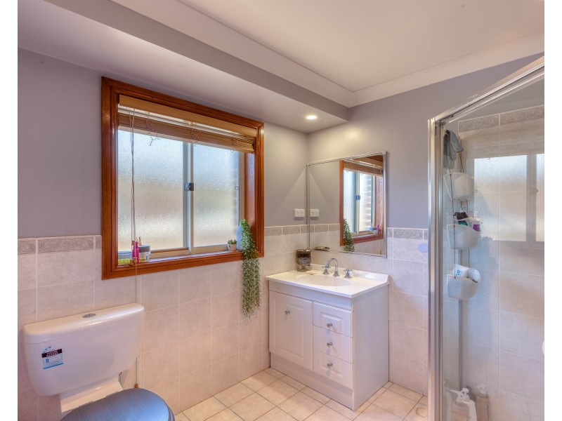 18 Hereford Way, Picton NSW 2571