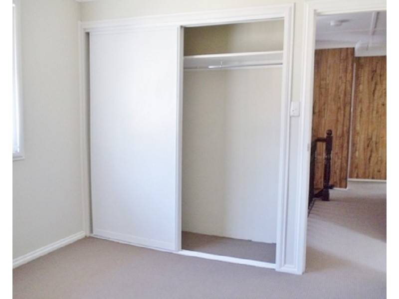 41 Edinburgh Crescent, St Andrews NSW 2566