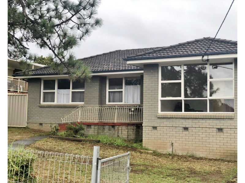 93 Macquarie Avenue, Campbelltown NSW 2560