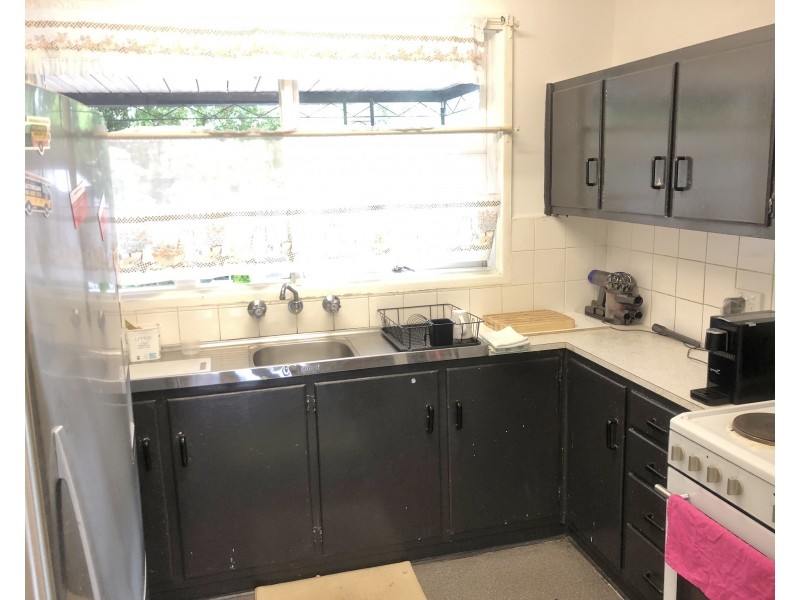 93 Macquarie Avenue, Campbelltown NSW 2560