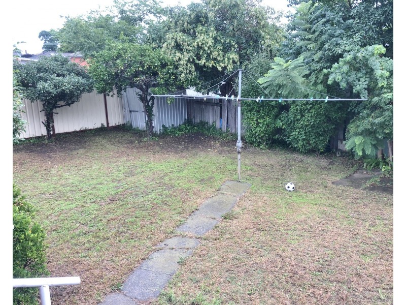 93 Macquarie Avenue, Campbelltown NSW 2560
