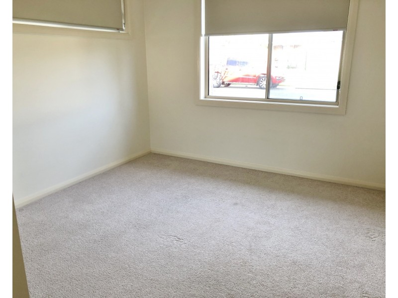 58  Jubilee Circuit, Rosemeadow NSW 2560