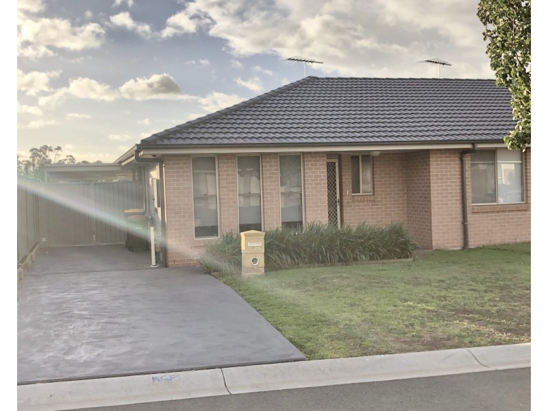 58A Jubliee Circuit, Rosemeadow NSW 2560