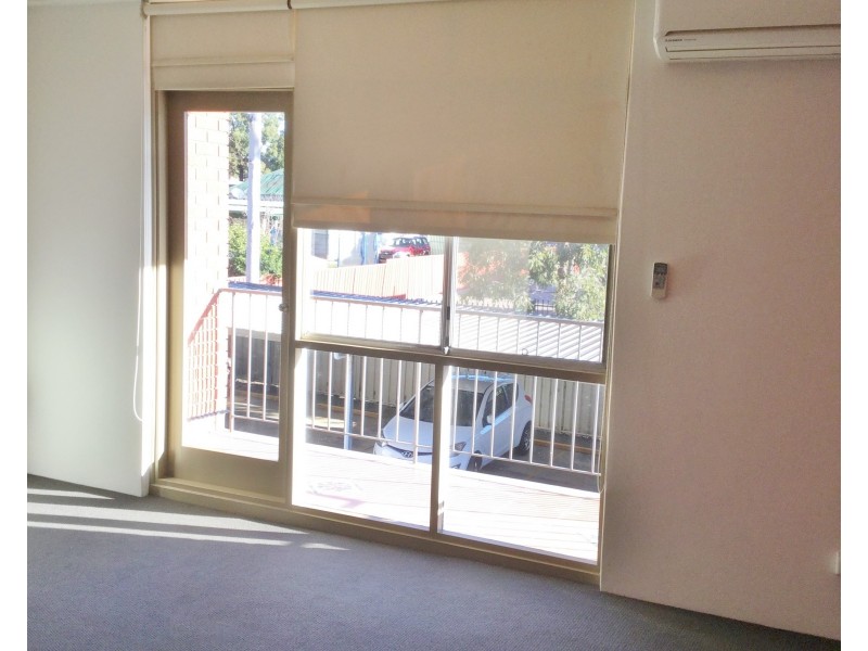 6/19 Chamberlain Street, Campbelltown NSW 2560