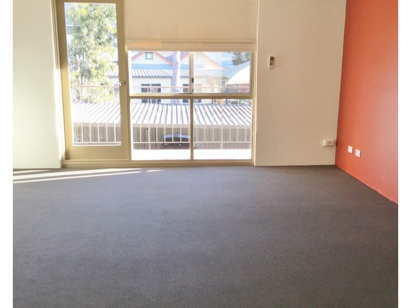 6/19 Chamberlain Street, Campbelltown NSW 2560