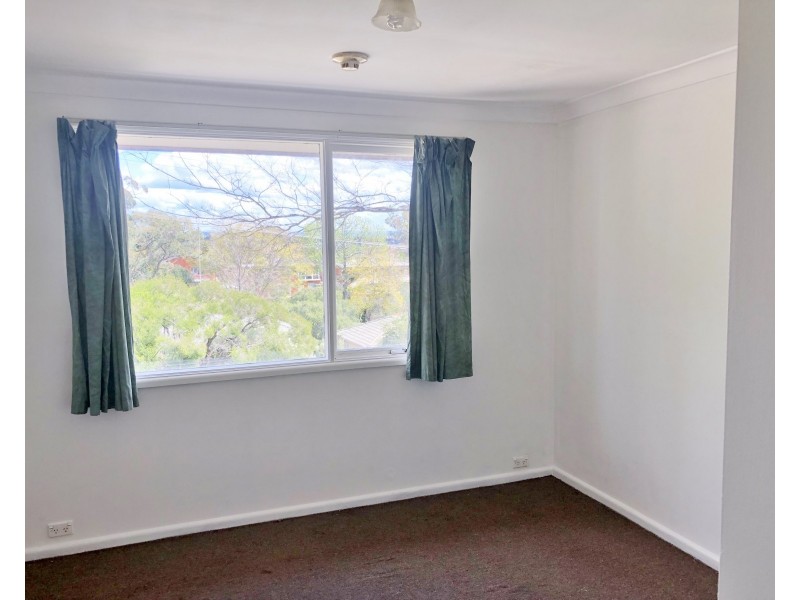 32 Sturt Street, Campbelltown NSW 2560