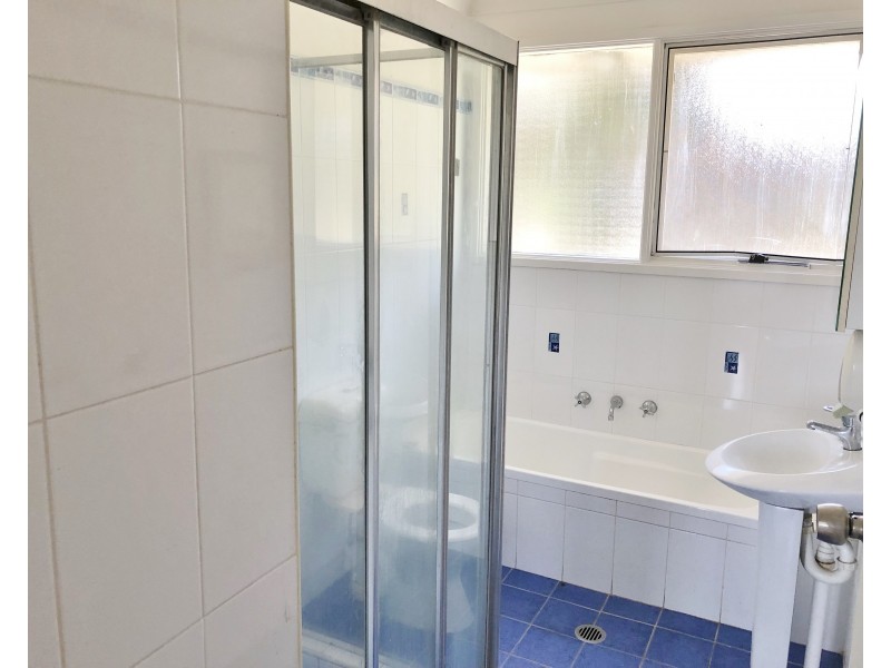 32 Sturt Street, Campbelltown NSW 2560